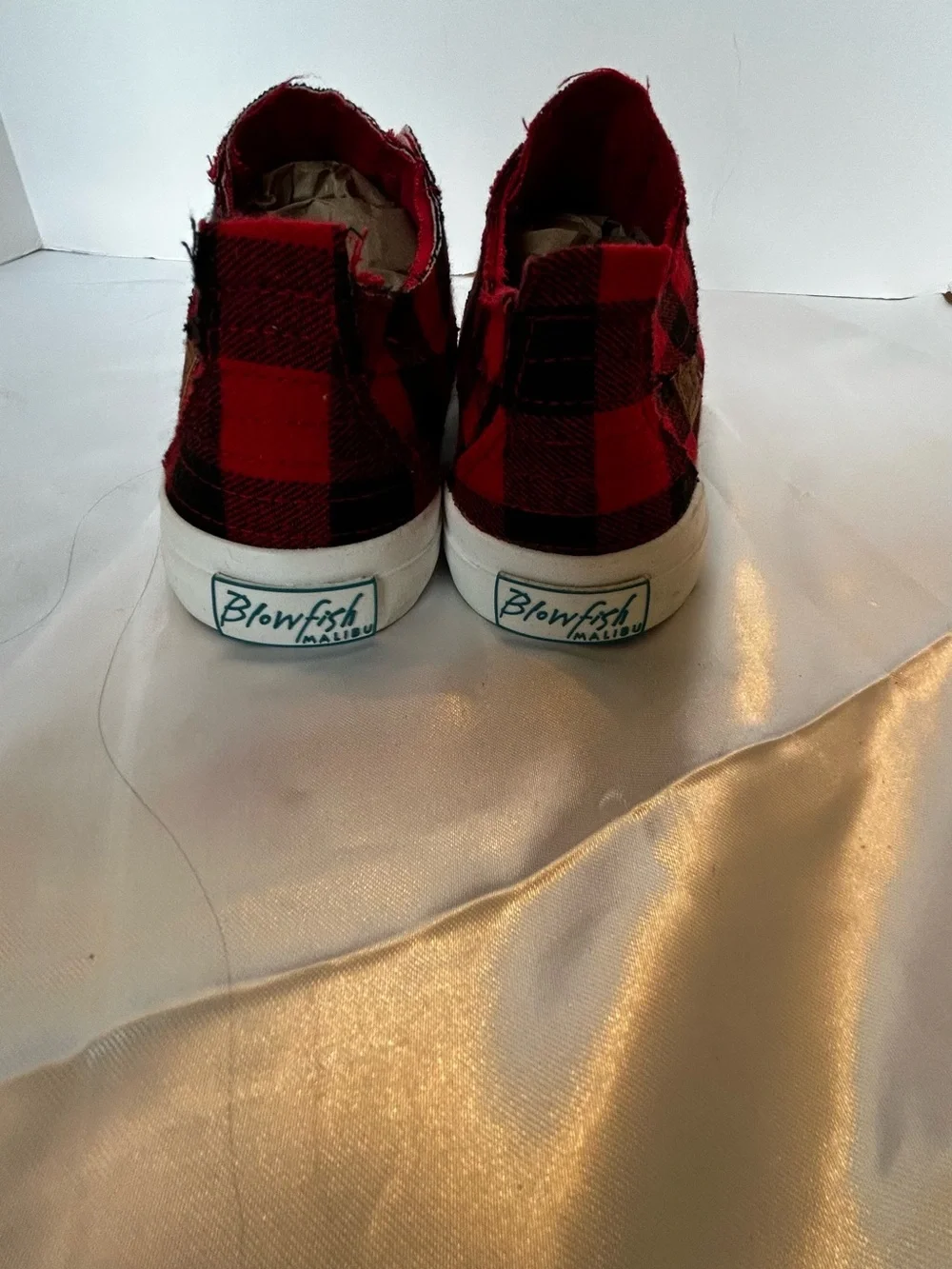 Blowfish Malibu Women's Play Slip On Comfort Red Buffalo Plaid Shoes Size‎ 7.5